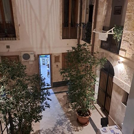 Syrakosia A Ortigia Villa Syrakusa Exteriör bild