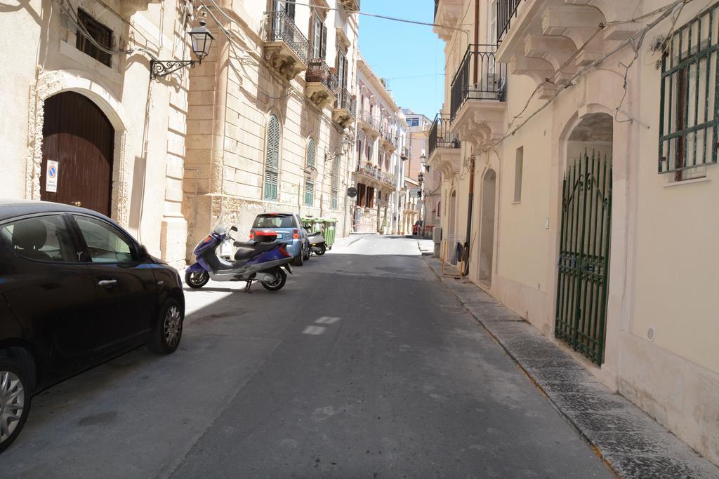 Syrakosia A Ortigia Villa Syrakusa Exteriör bild
